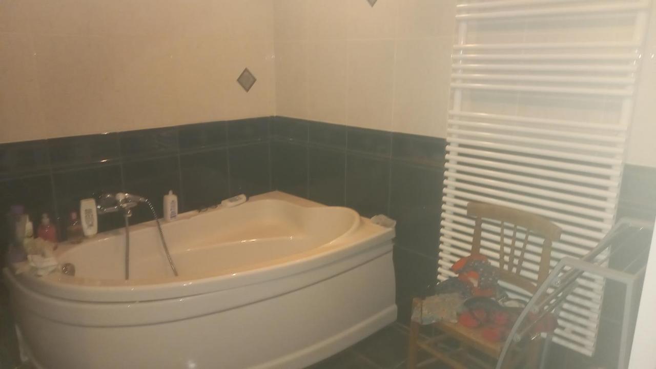 Luxe Appartement Met 3 Slaapkamers En 1 Kingsize Bed Slaapzetel En Drie Dubbelbedden 登德尔蒙德 外观 照片